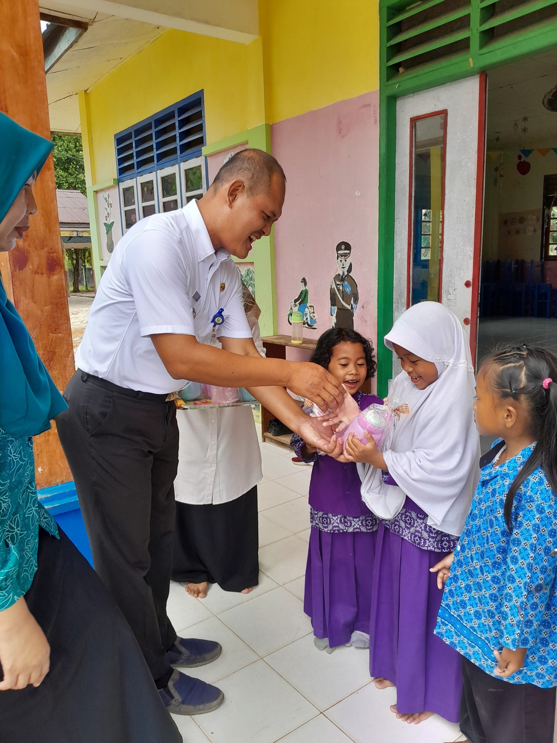 TKN Bunguran Tengah Terima Kunjungan dan Apresiasi dari Camat, PKK, dan DWP Usai Raih Juara 1 Lomba Tari dan Senam Tingkat Kabupaten Natuna